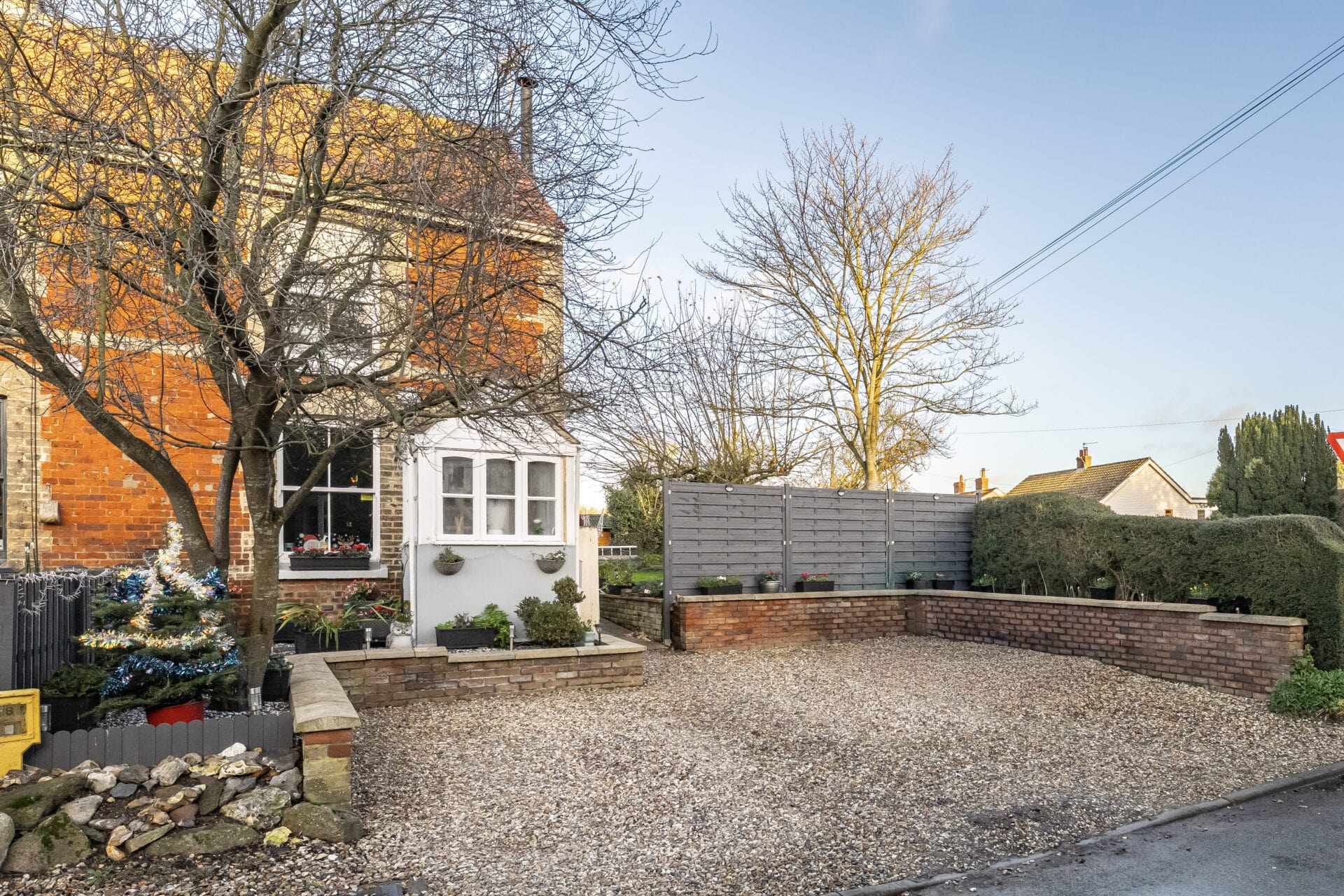 Station Road, Yaxham