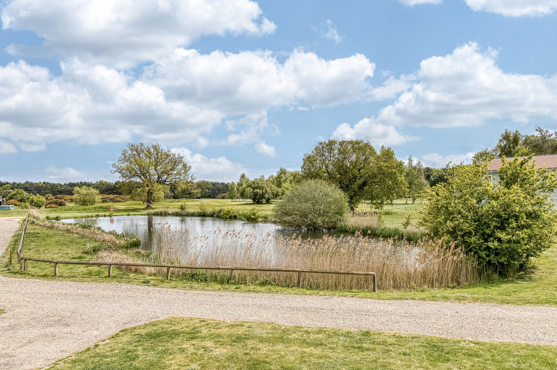 Fairway Lakes Village, Fritton