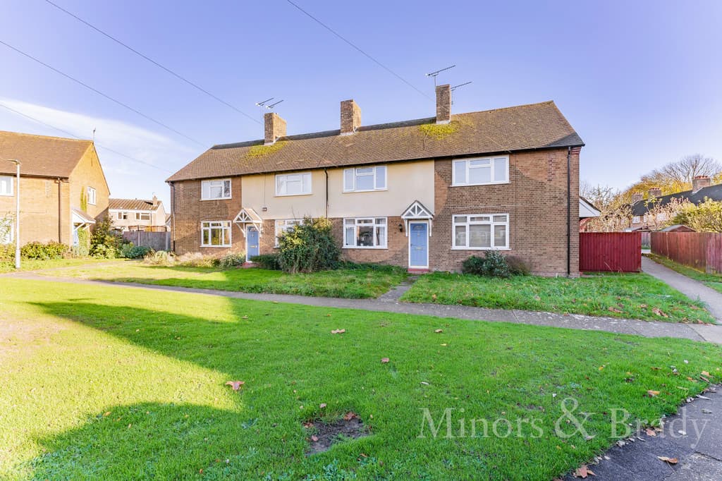 Cromes Place, Badersfield, NR10