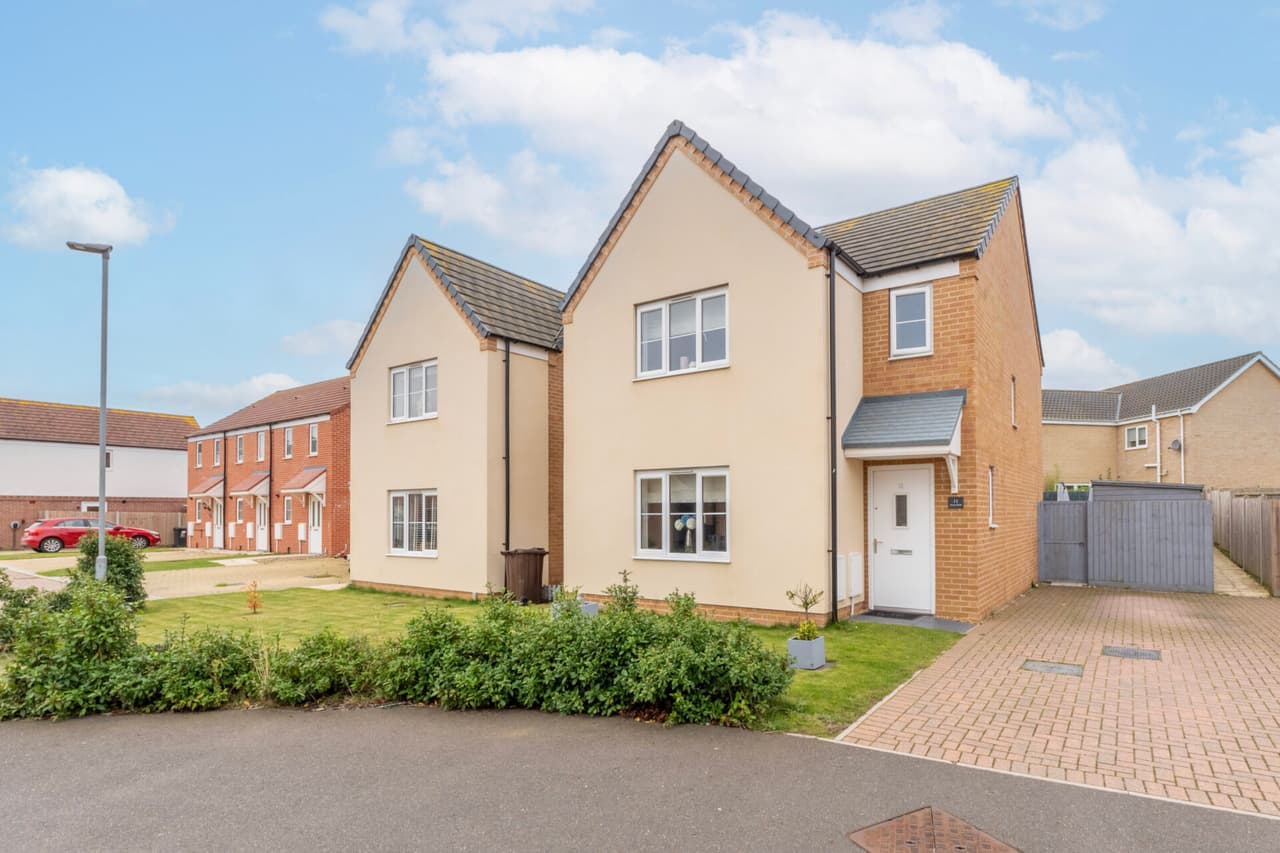 Howes Road, Bradwell