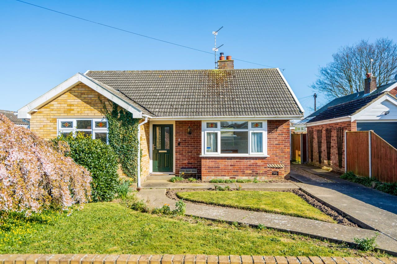 Harrington Avenue, Gunton