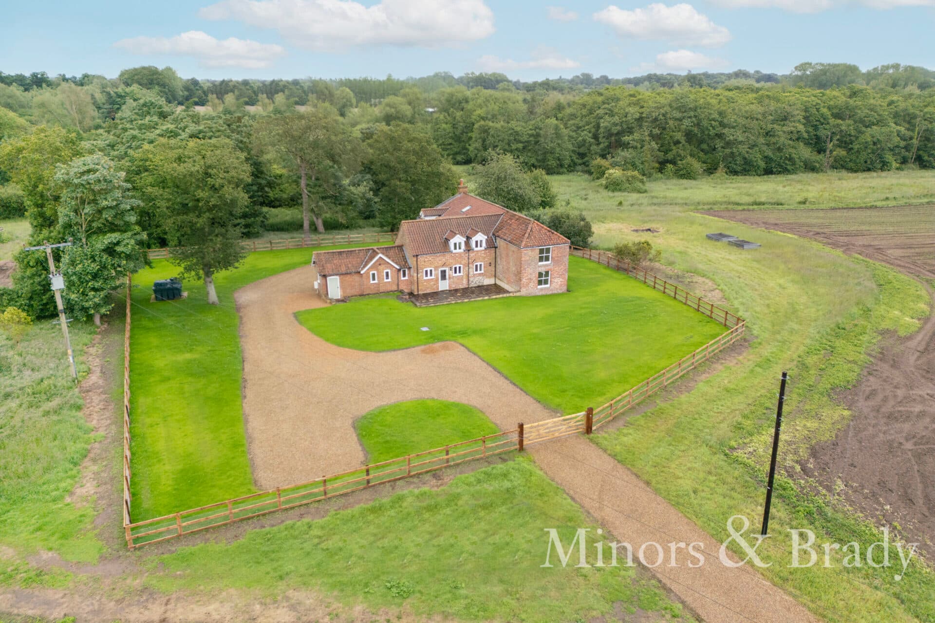 Largate, Horstead, NR12