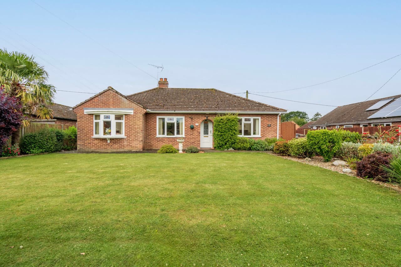 Yaxham Road, Dereham