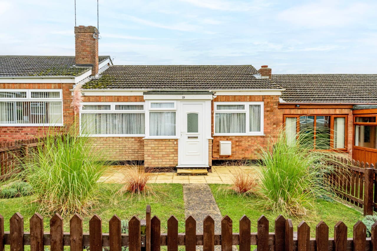 Lloyds Avenue, Kessingland
