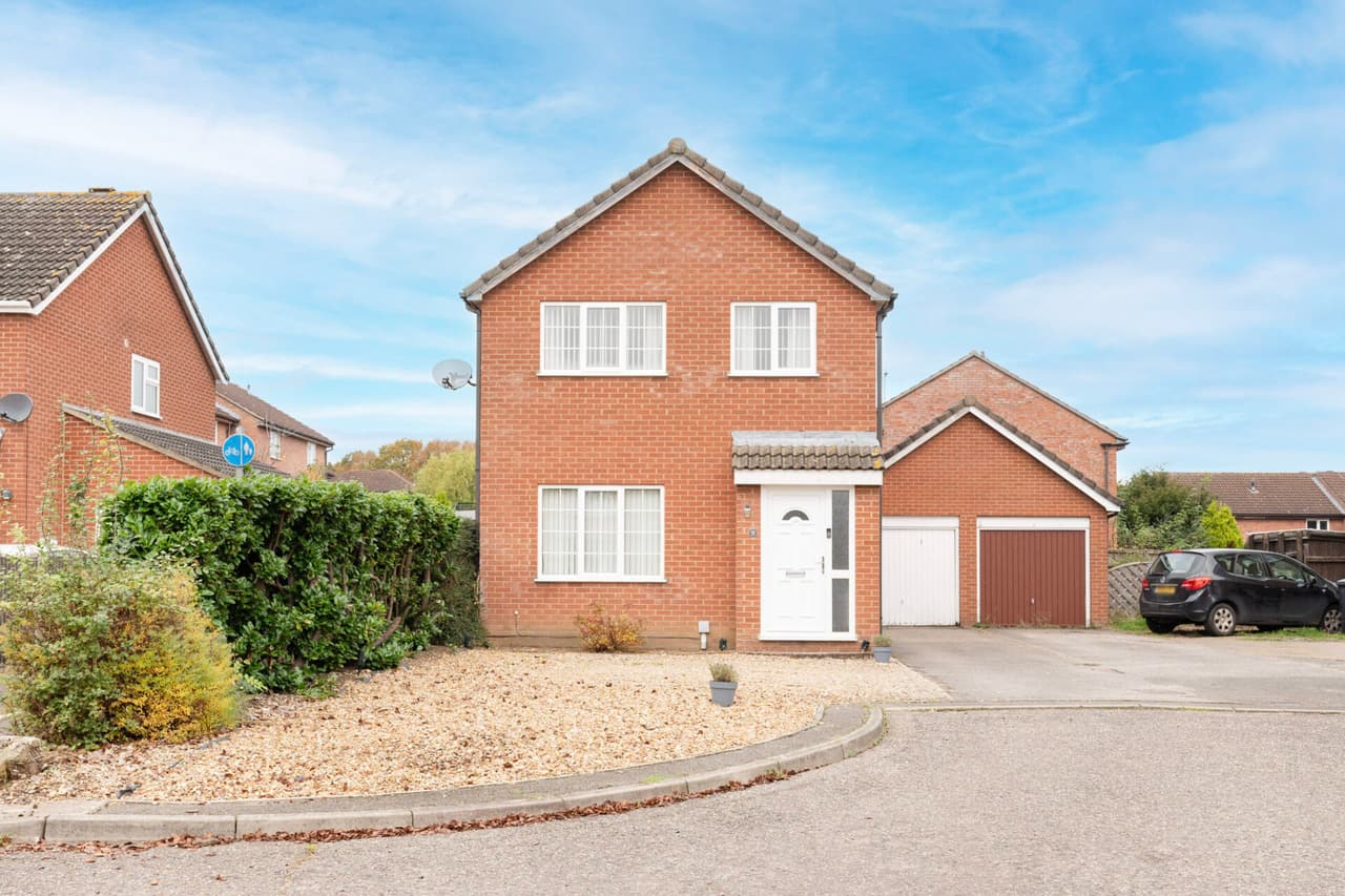 Seckar Drive, Scarning