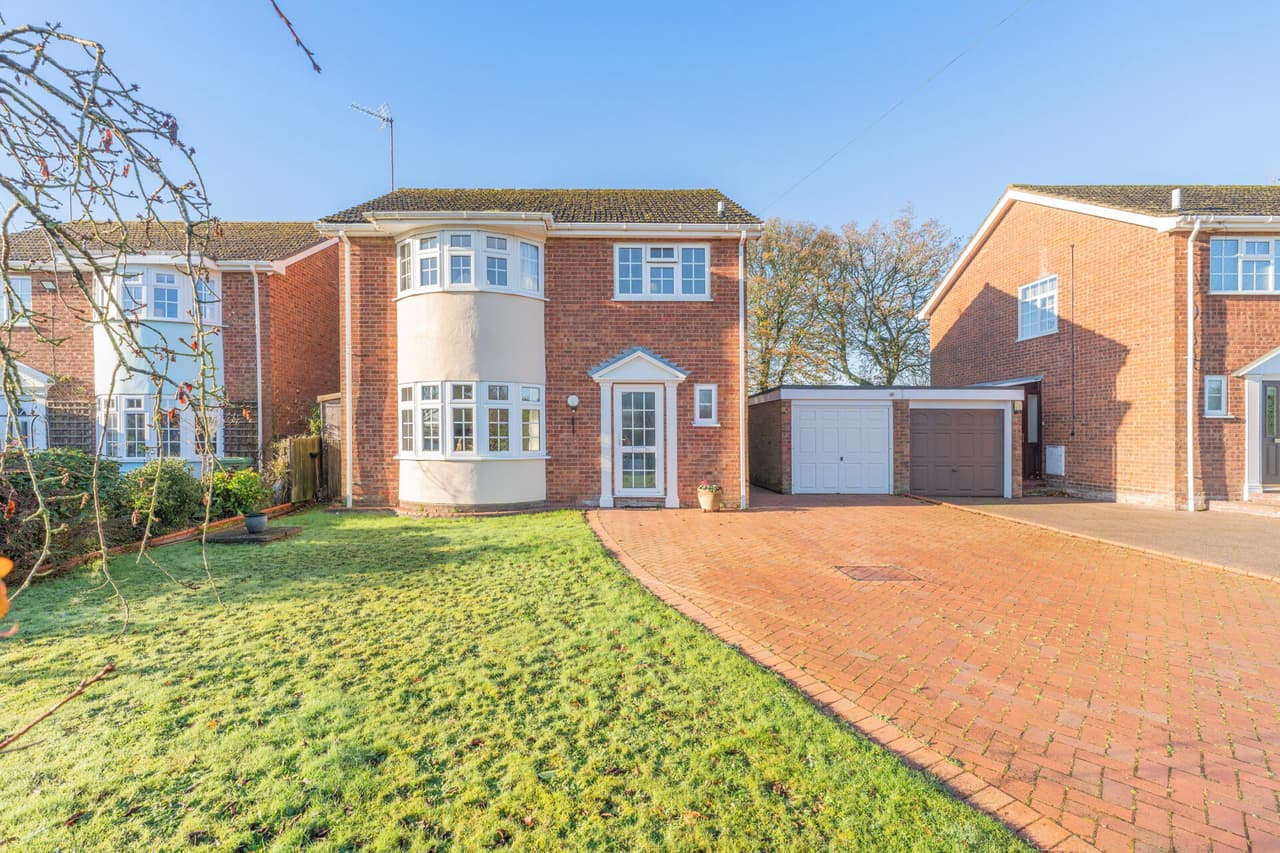 Lime Tree Crescent, Little Fransham, NR19