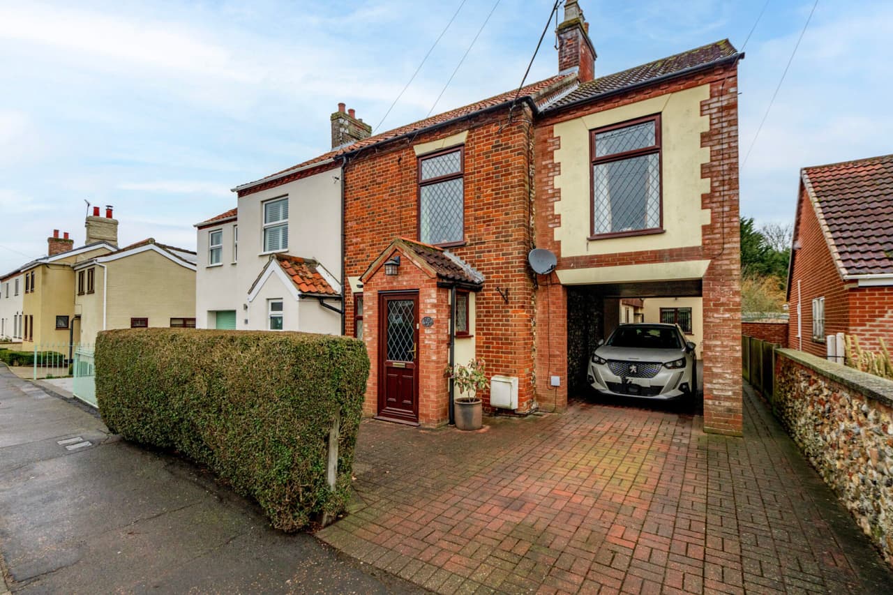 Stone Road, Dereham