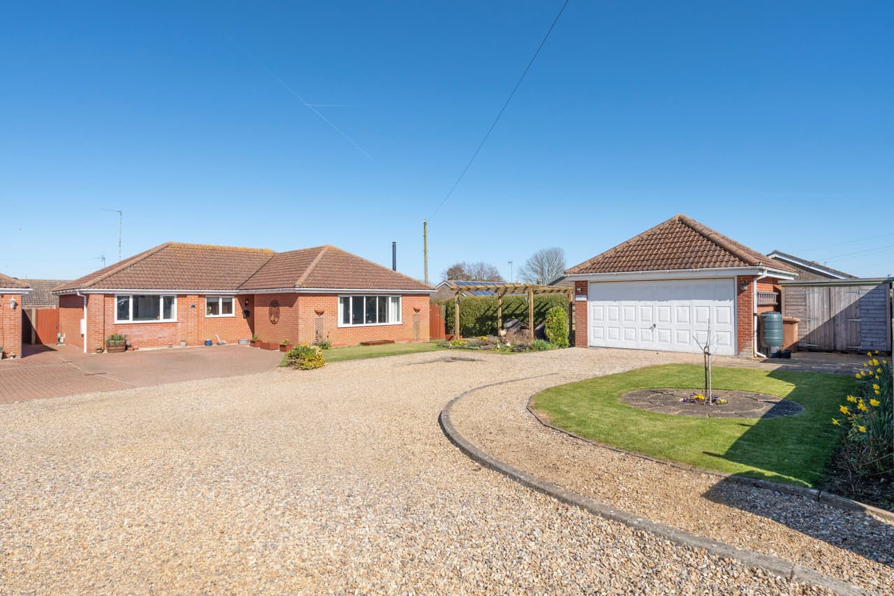 Bulmer Lane, Winterton-On-Sea