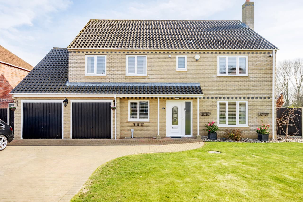 Martin De Rye Way, caister-On-Sea