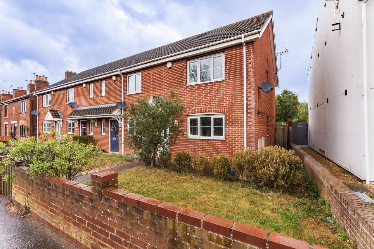 Victoria Road, Lowestoft