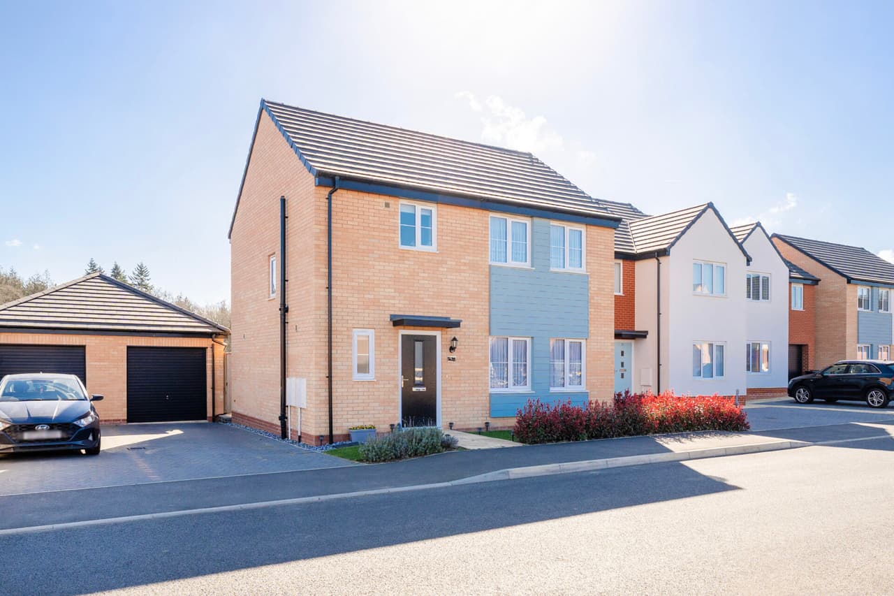 Dusty Miller Drive, Easton