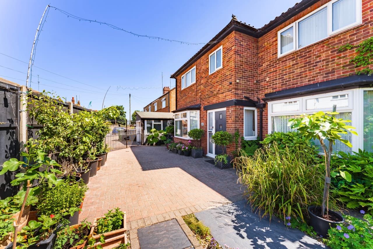 Beach Road, Gorleston