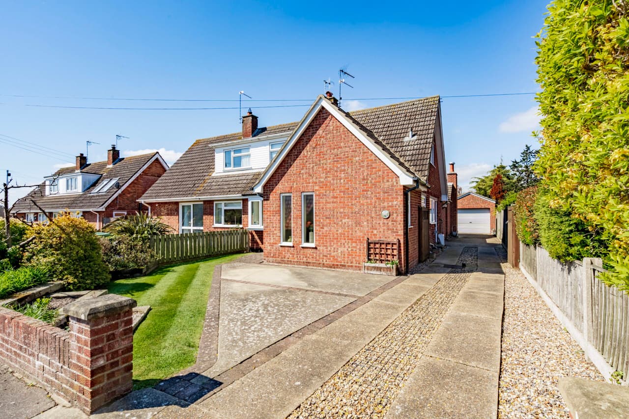 Skamacre Crescent, Lowestoft