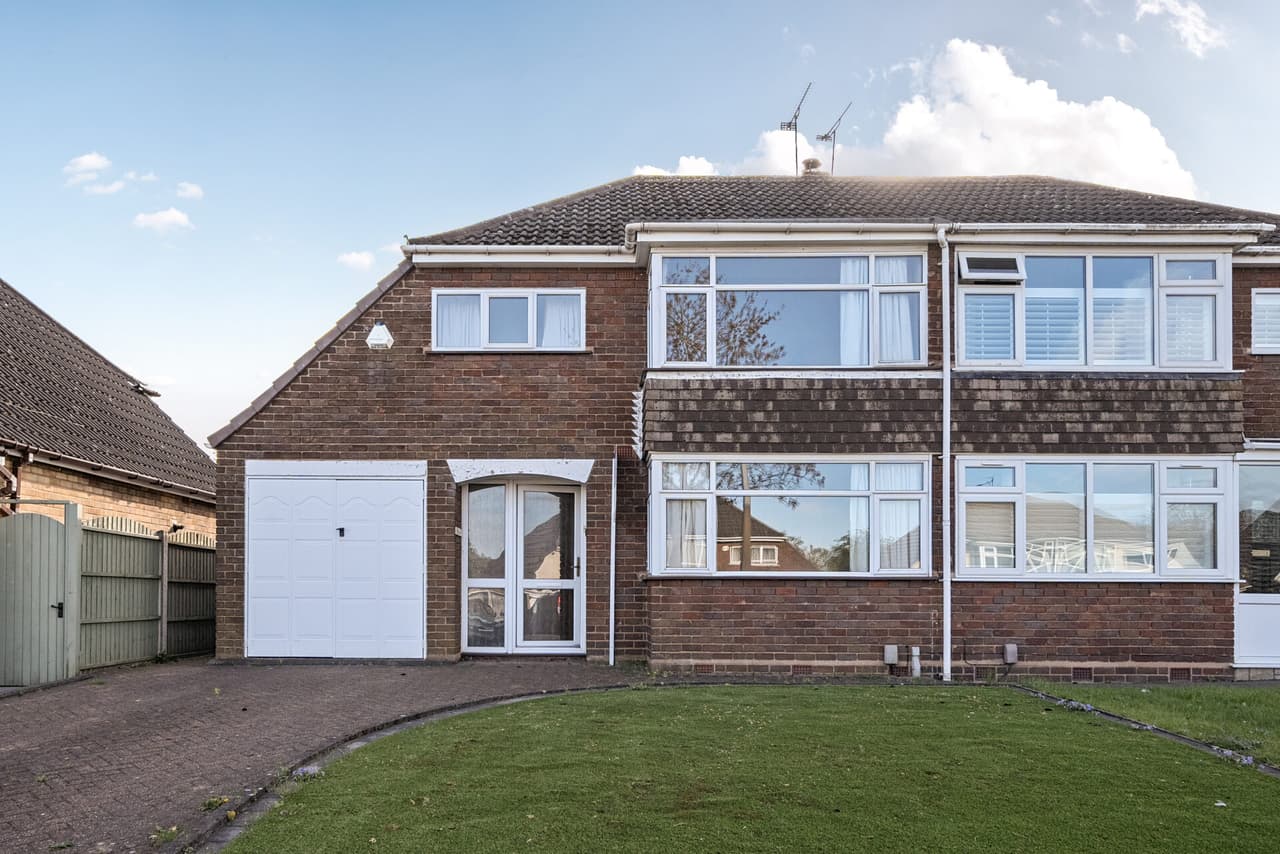 Wake Green Road, Tipton, DY4
