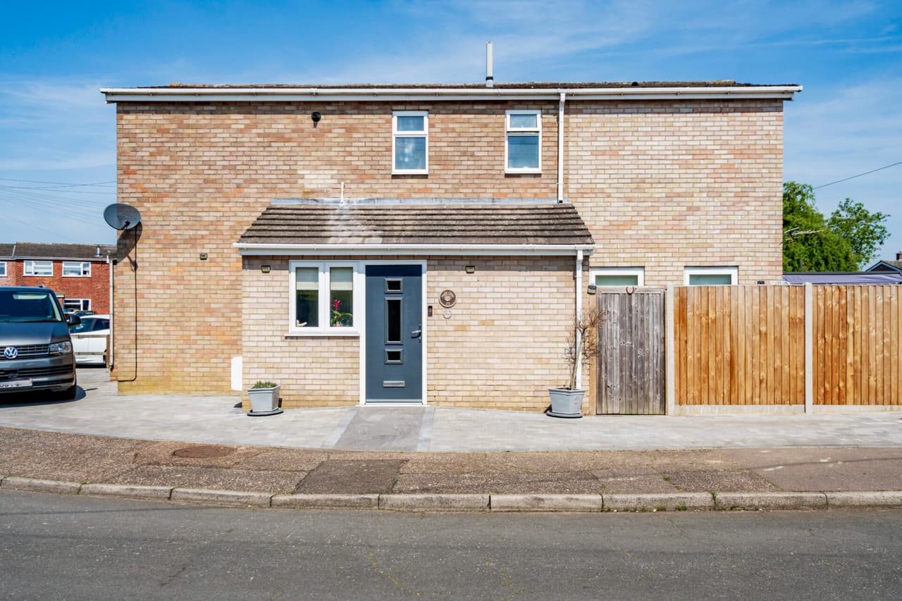 Maple Close, Wymondham
