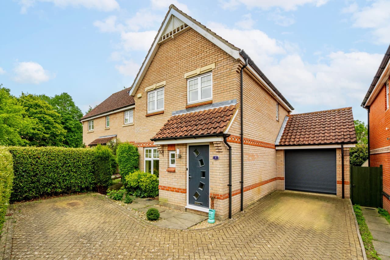 Lodge Farm Drive, Old Catton