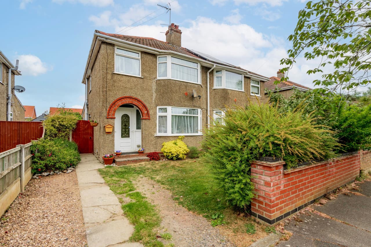 Monckton Avenue, Lowestoft