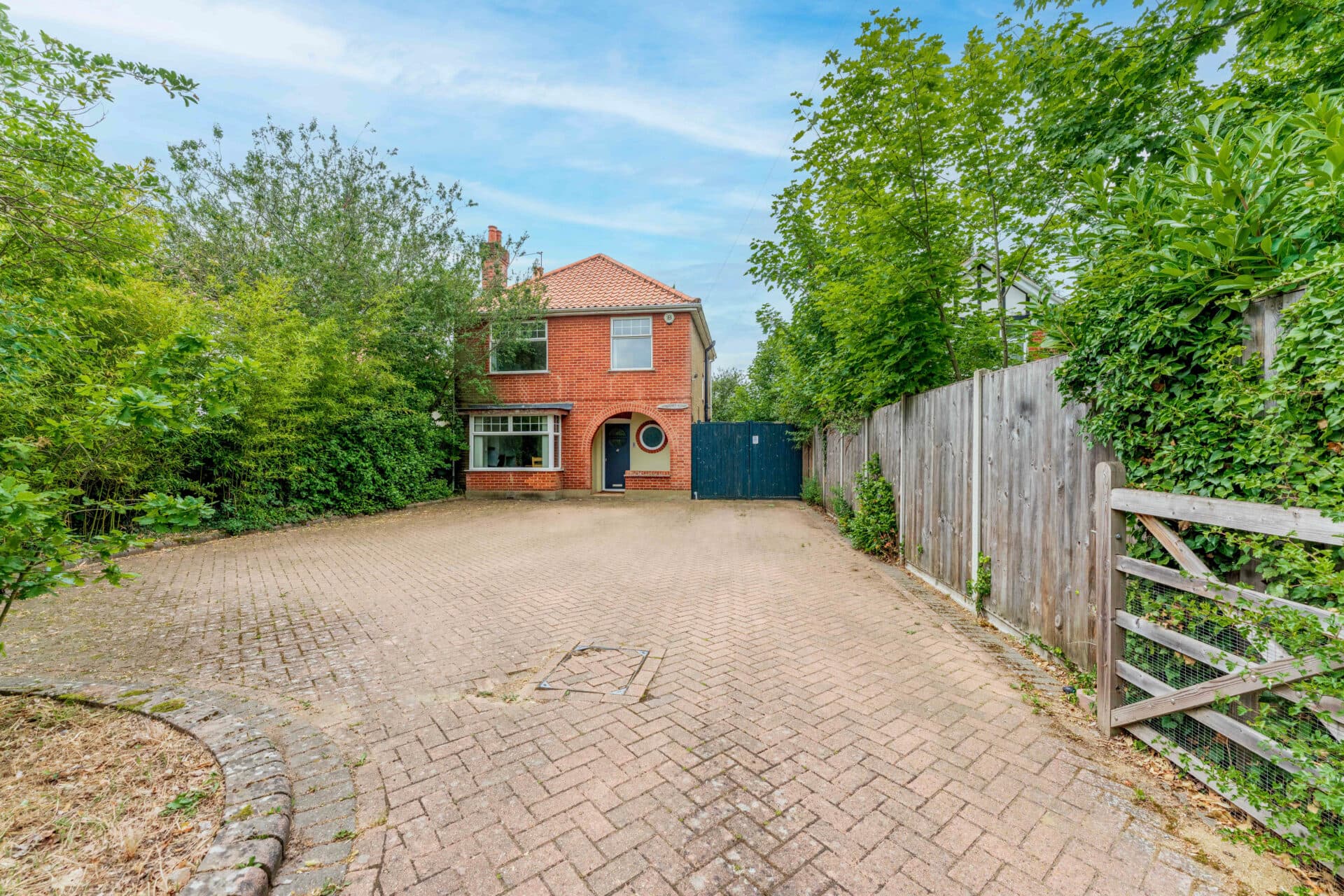 Larkman Lane, Bowthorpe