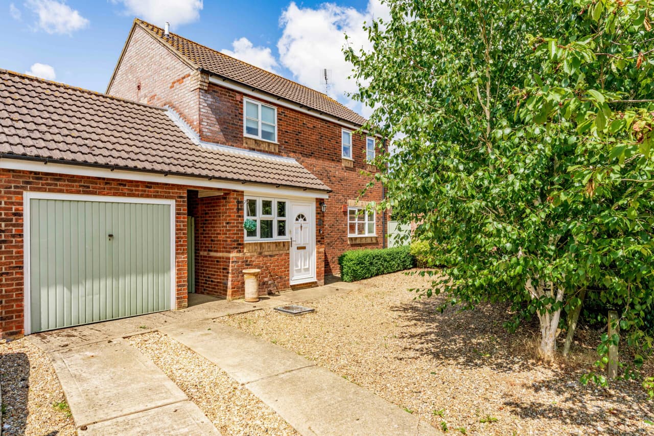 Southgate Way, Briston