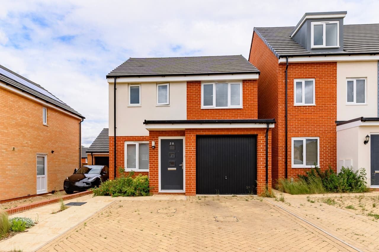 Poppy Crescent, Easton