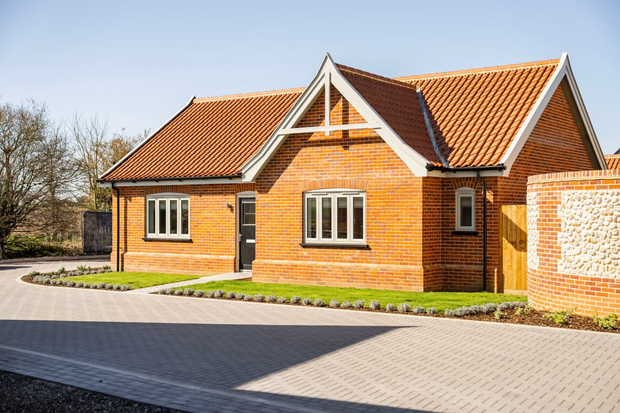 Plot 24, Sarsons Meadow, Hopton