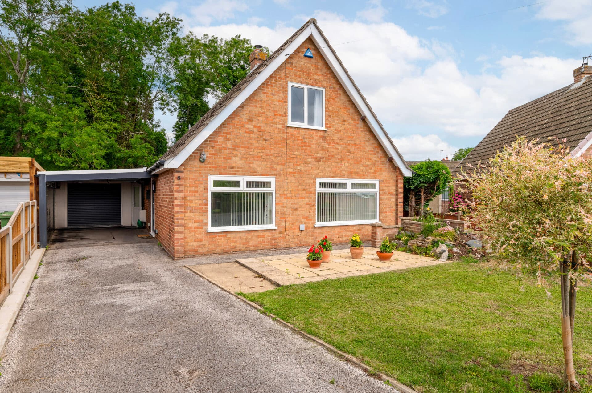 Pine Grove, Dereham