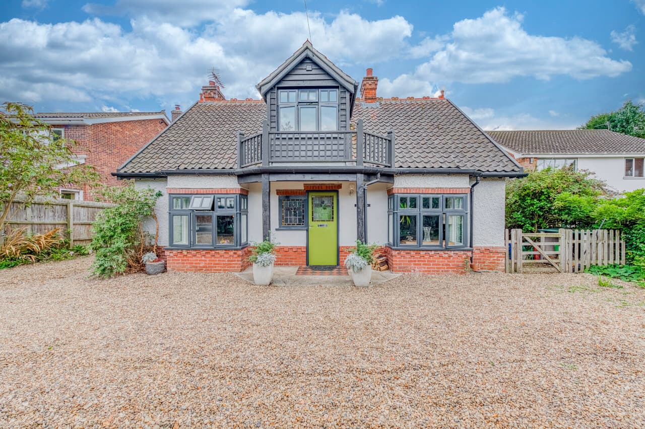 Horning Road West, Hoveton