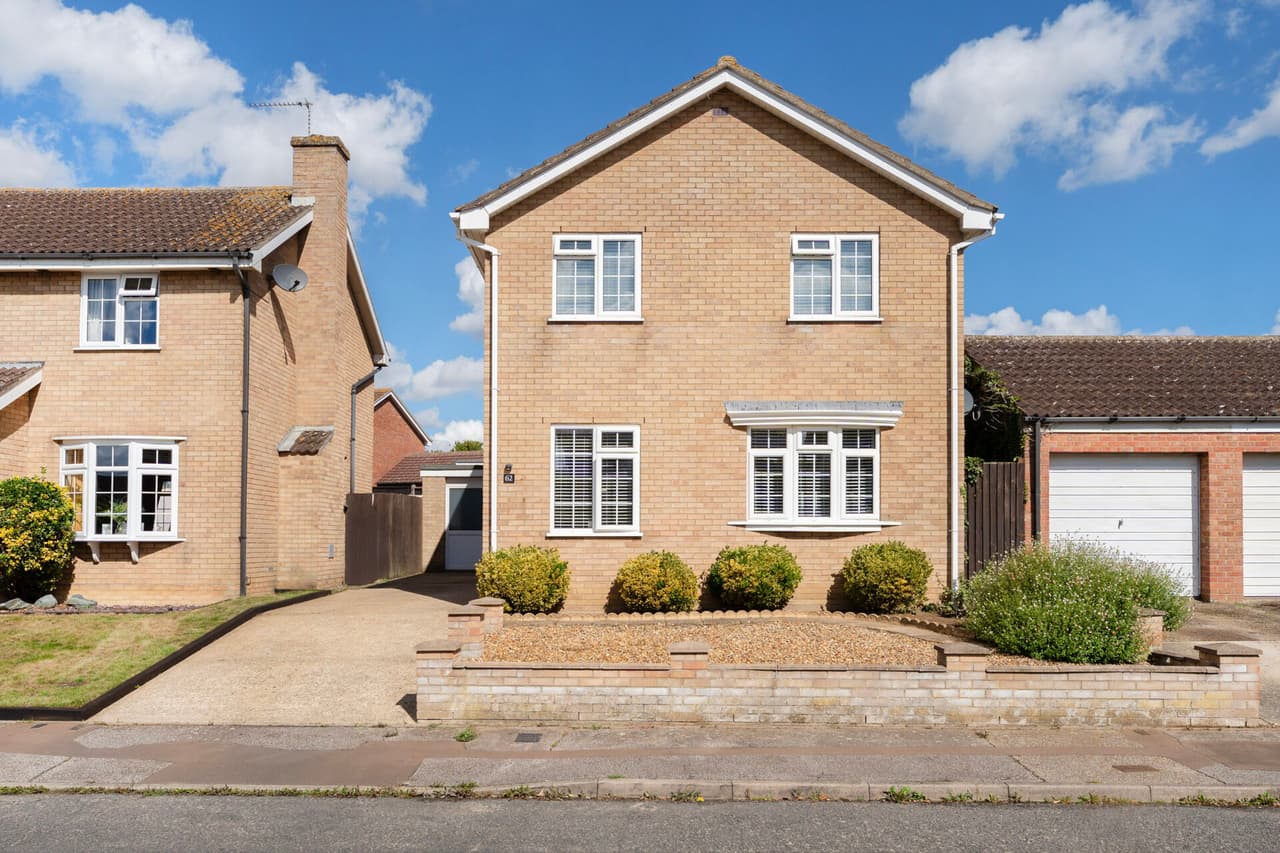 Elmdale Drive, Carlton Colville