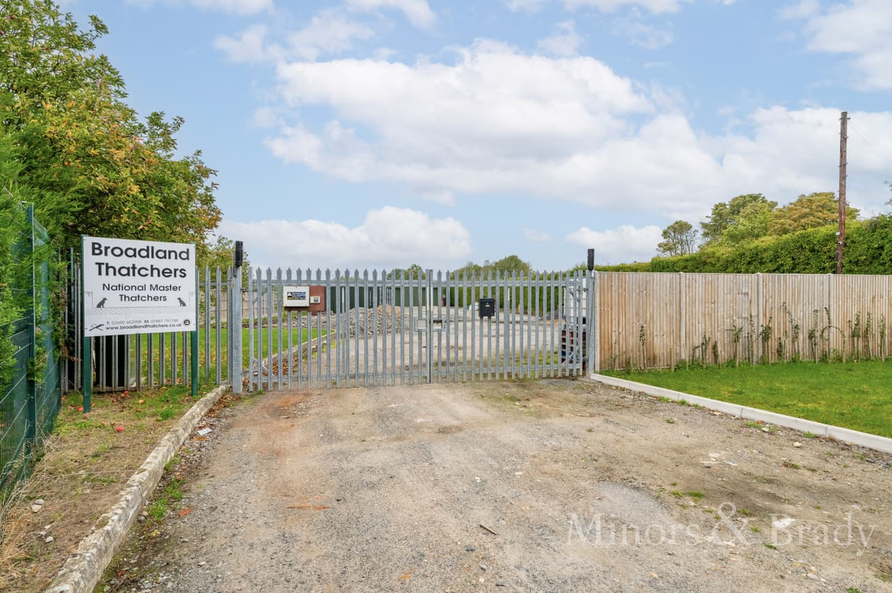 Broadland Thatchers Yard, Catfield, NR29