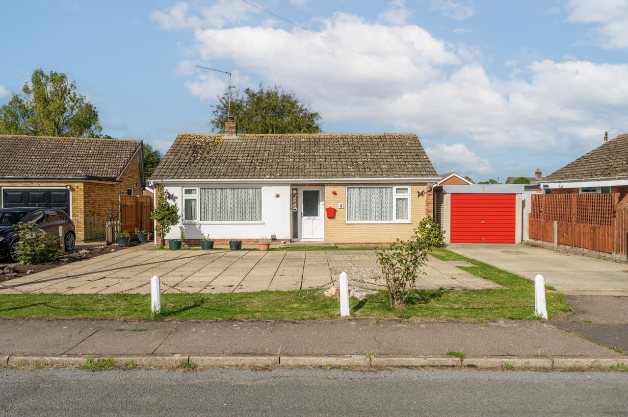 Park View Avenue, Rollesby