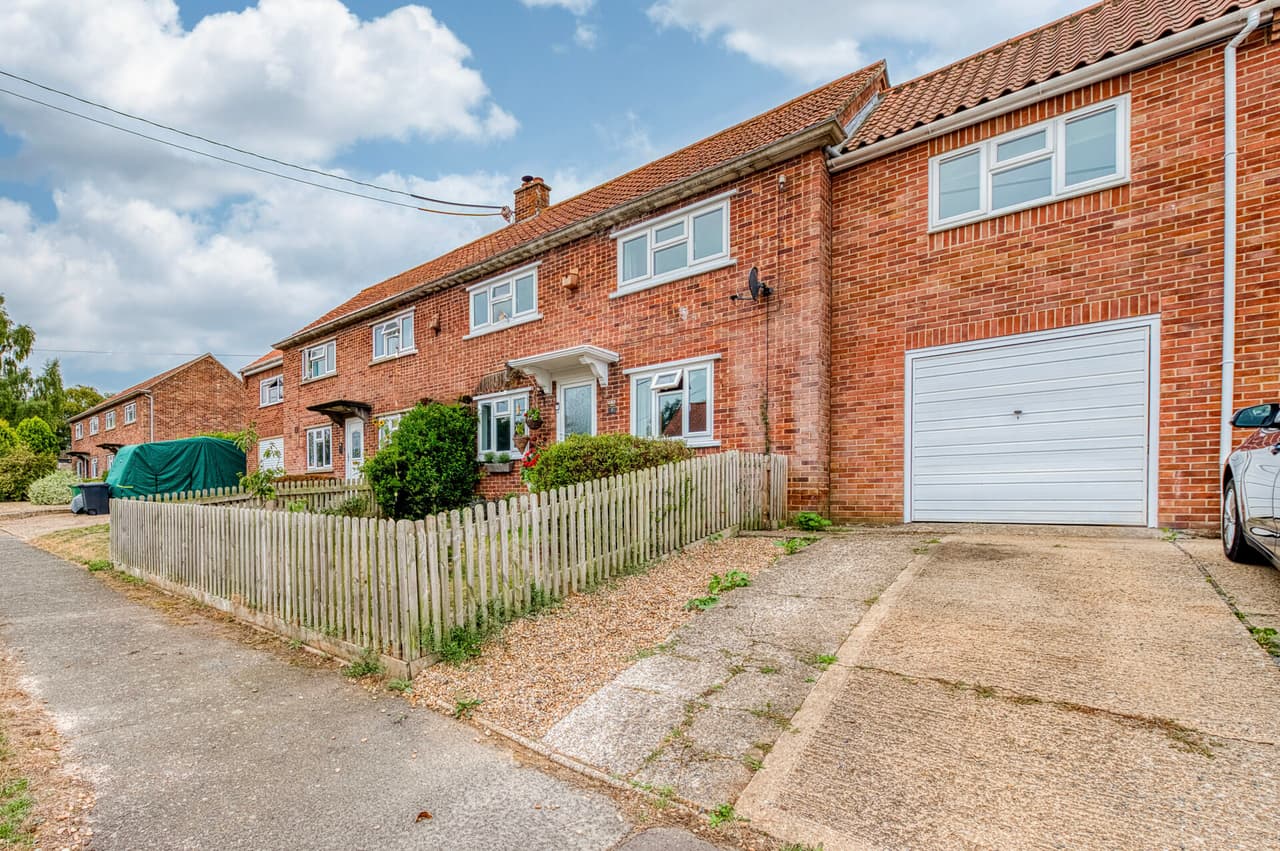 School Close, Kenninghall