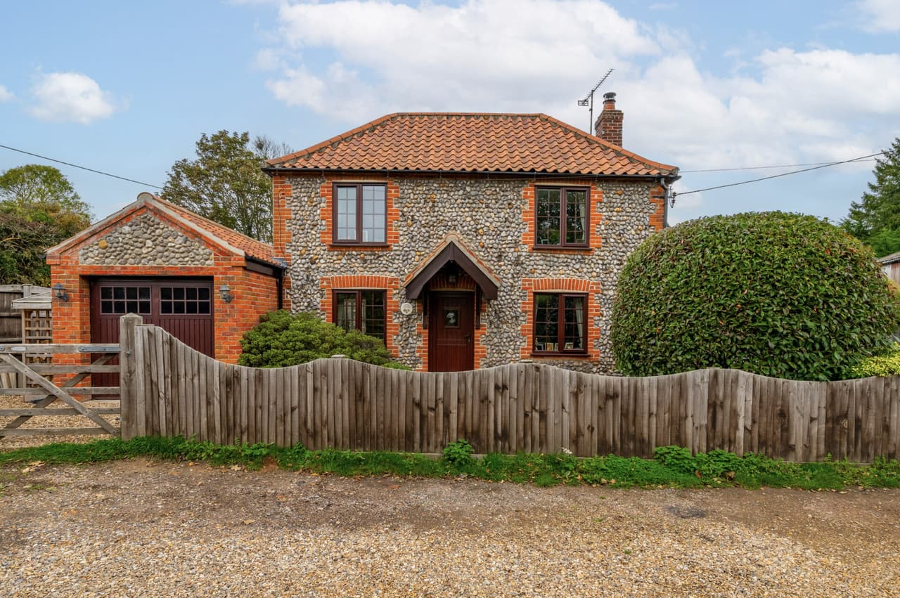 Heath Lane, Roughton
