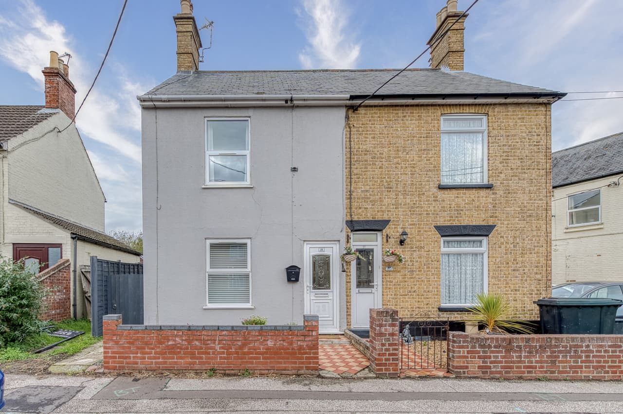 Long Road, Lowestoft