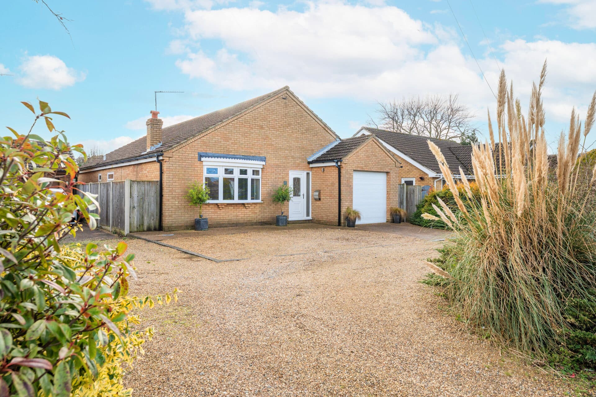 Manor Park Road, Corton