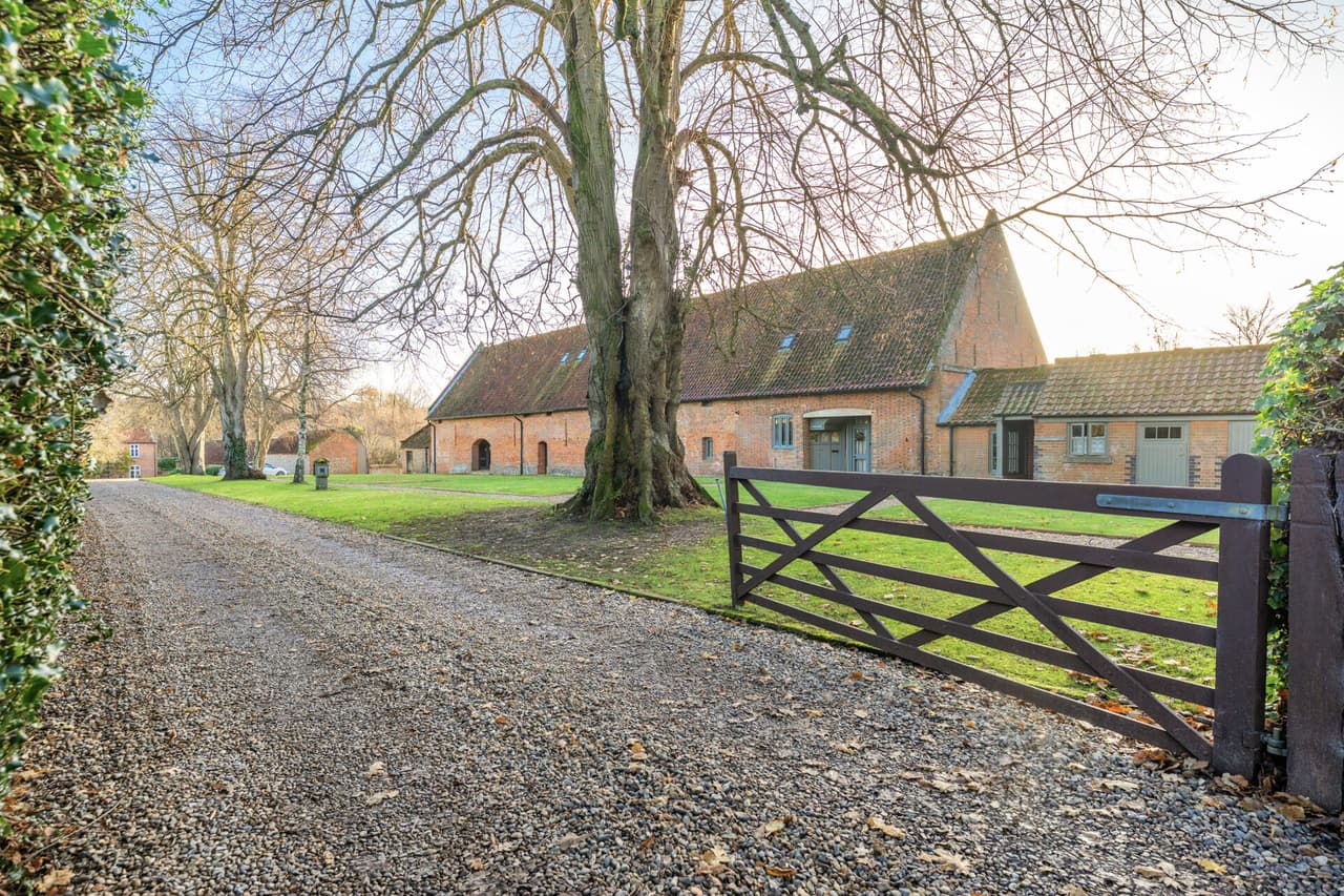 Heath Road, Crostwight
