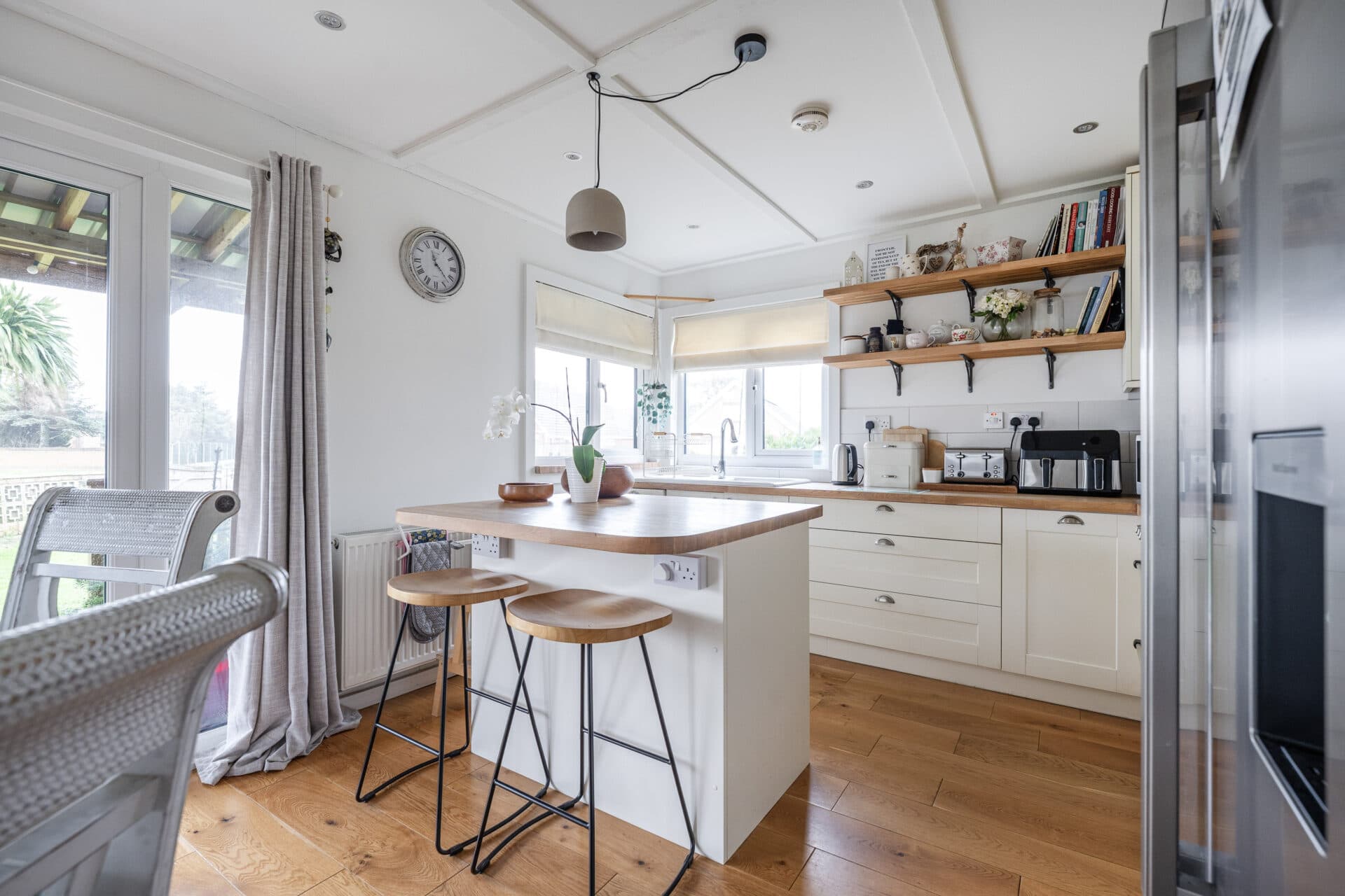 California Avenue, Scratby