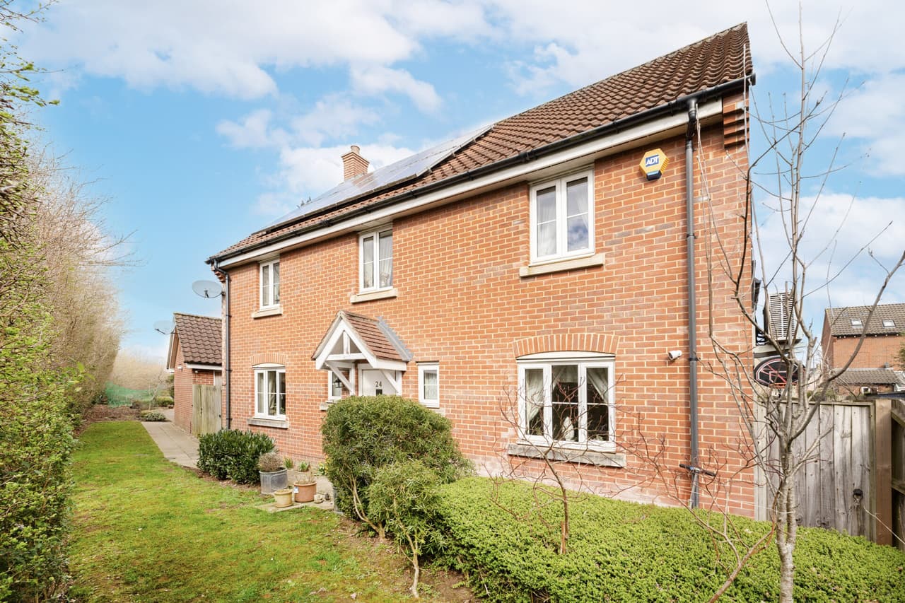 Round House Way, Cringleford