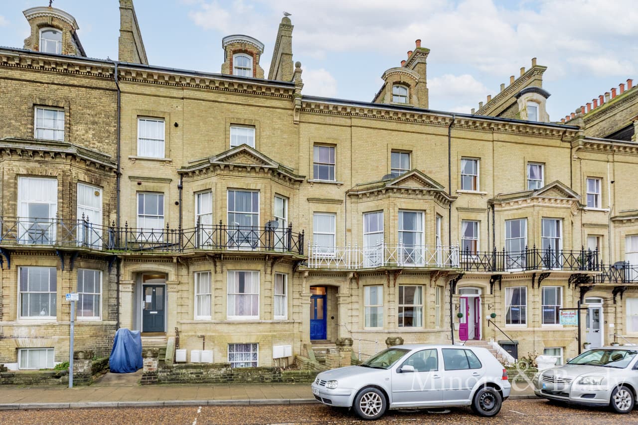 Kirkley Cliff, Lowestoft, NR33