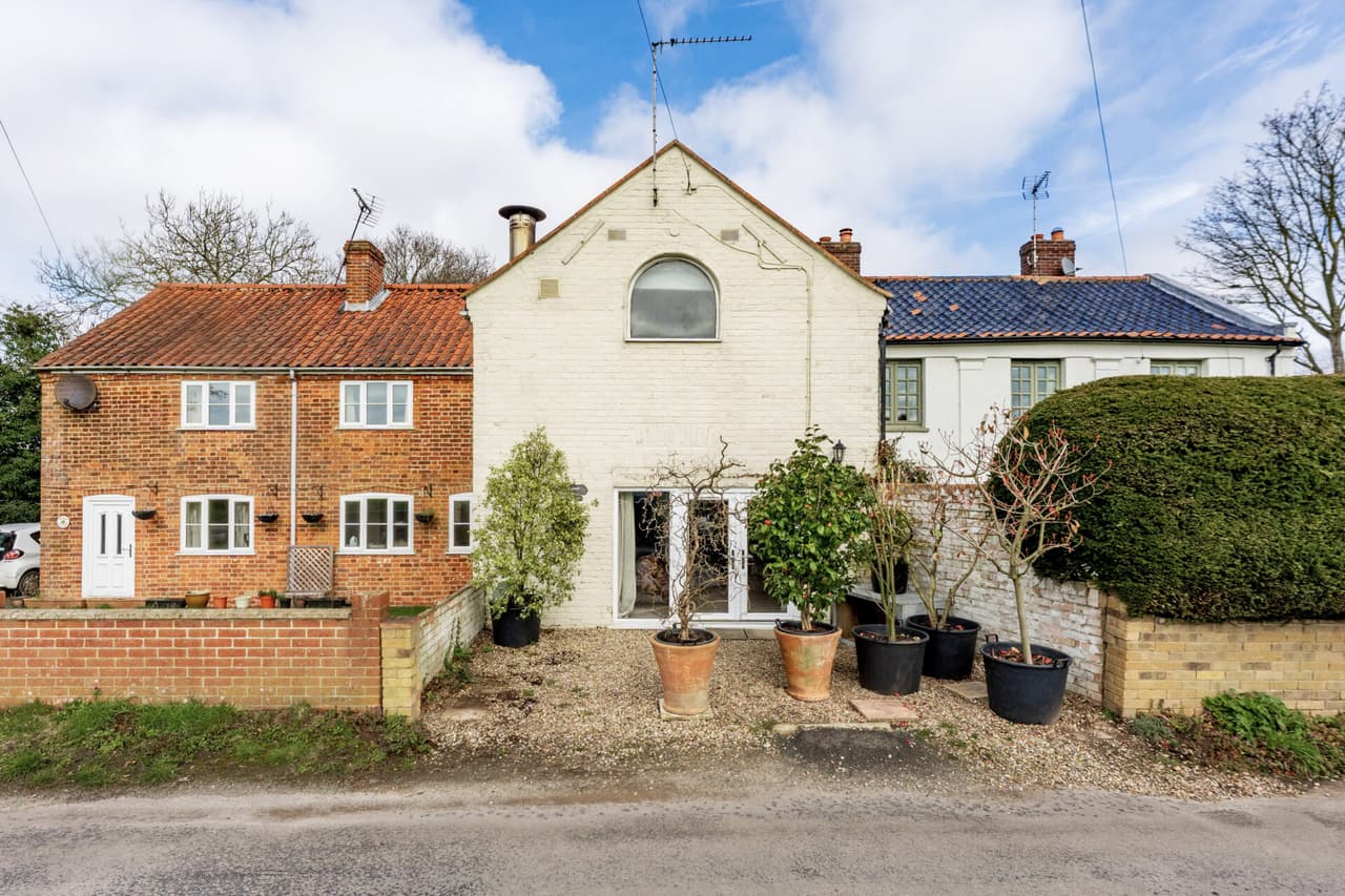 Skeyton Corner, Skeyton