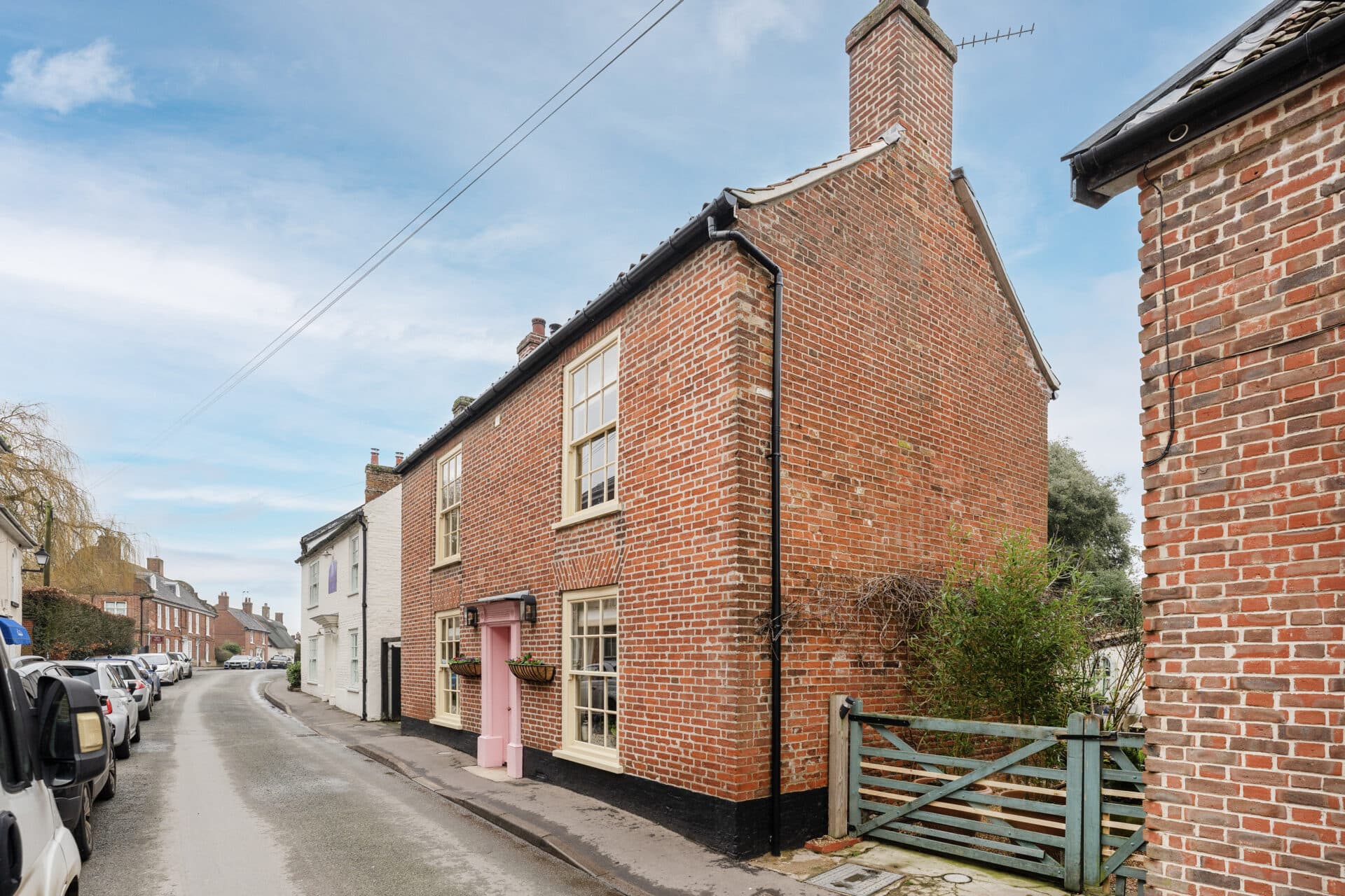 Bond Street, Hingham