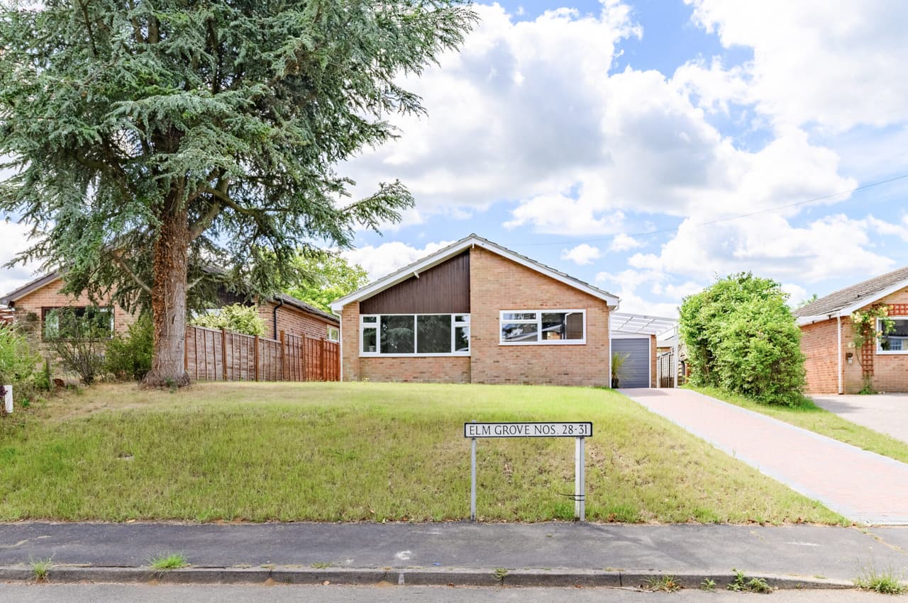 Elm Grove, Garboldisham