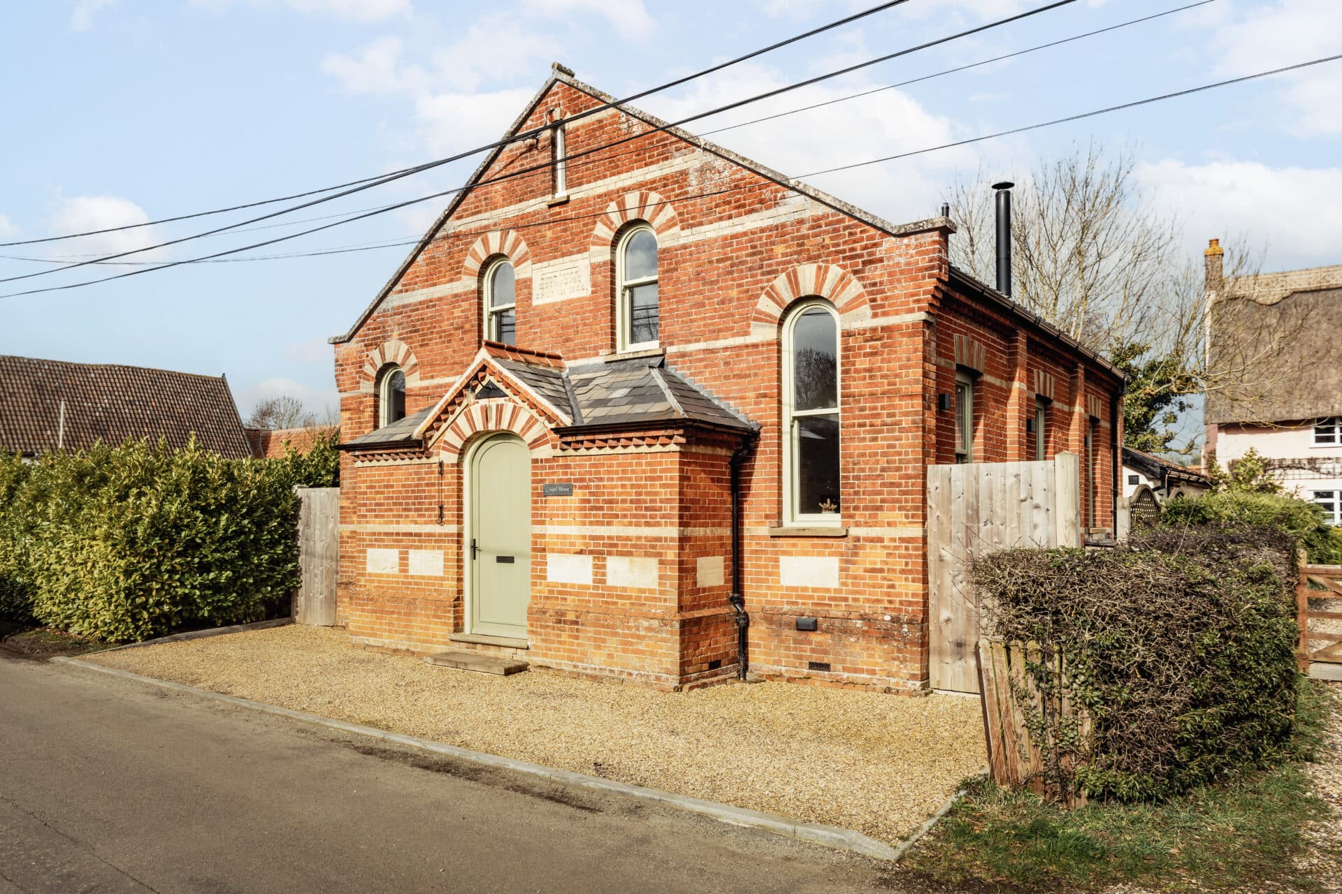 High Road, Bressingham
