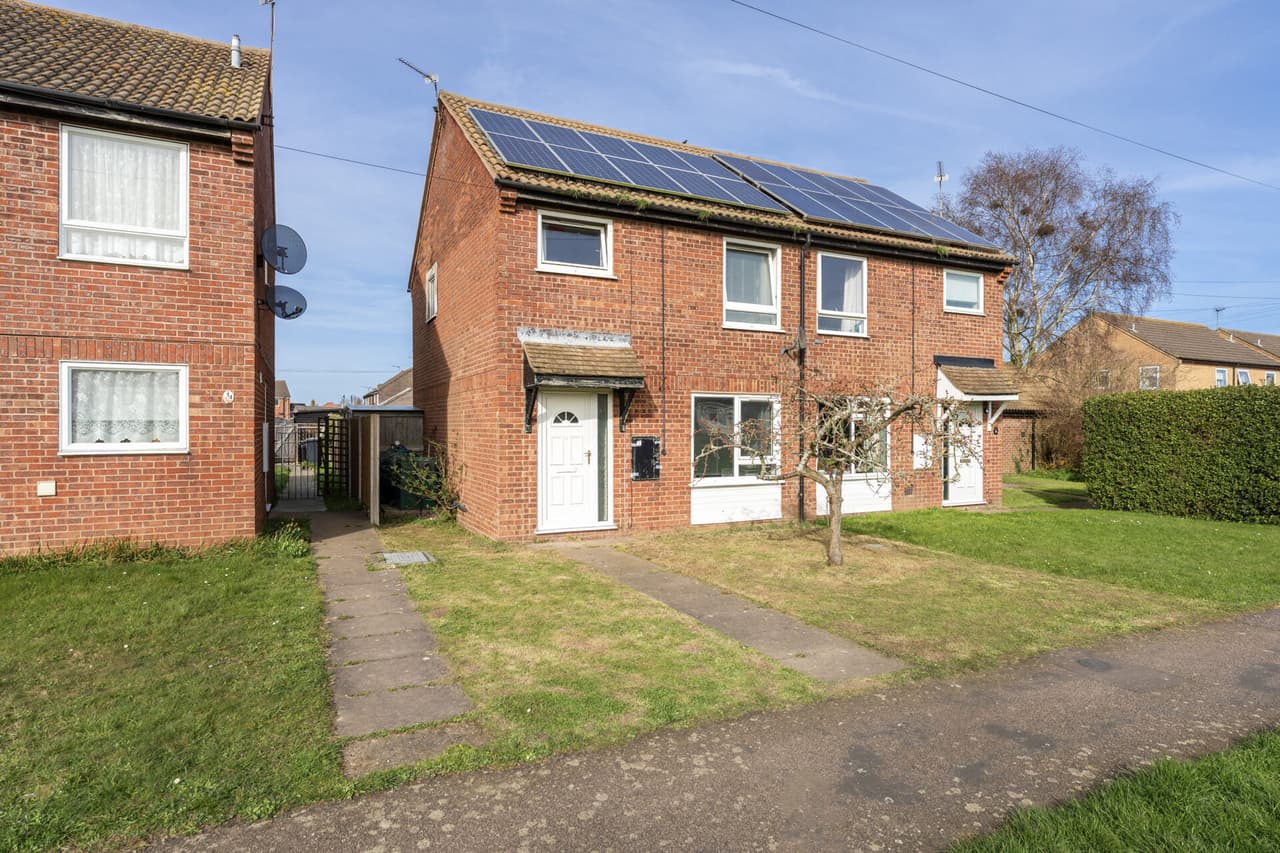 Cromwell Close, Martham