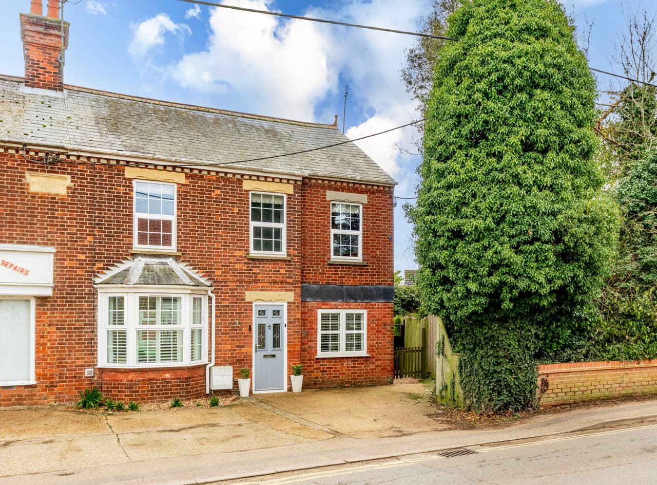 Lynn Road, Dersingham