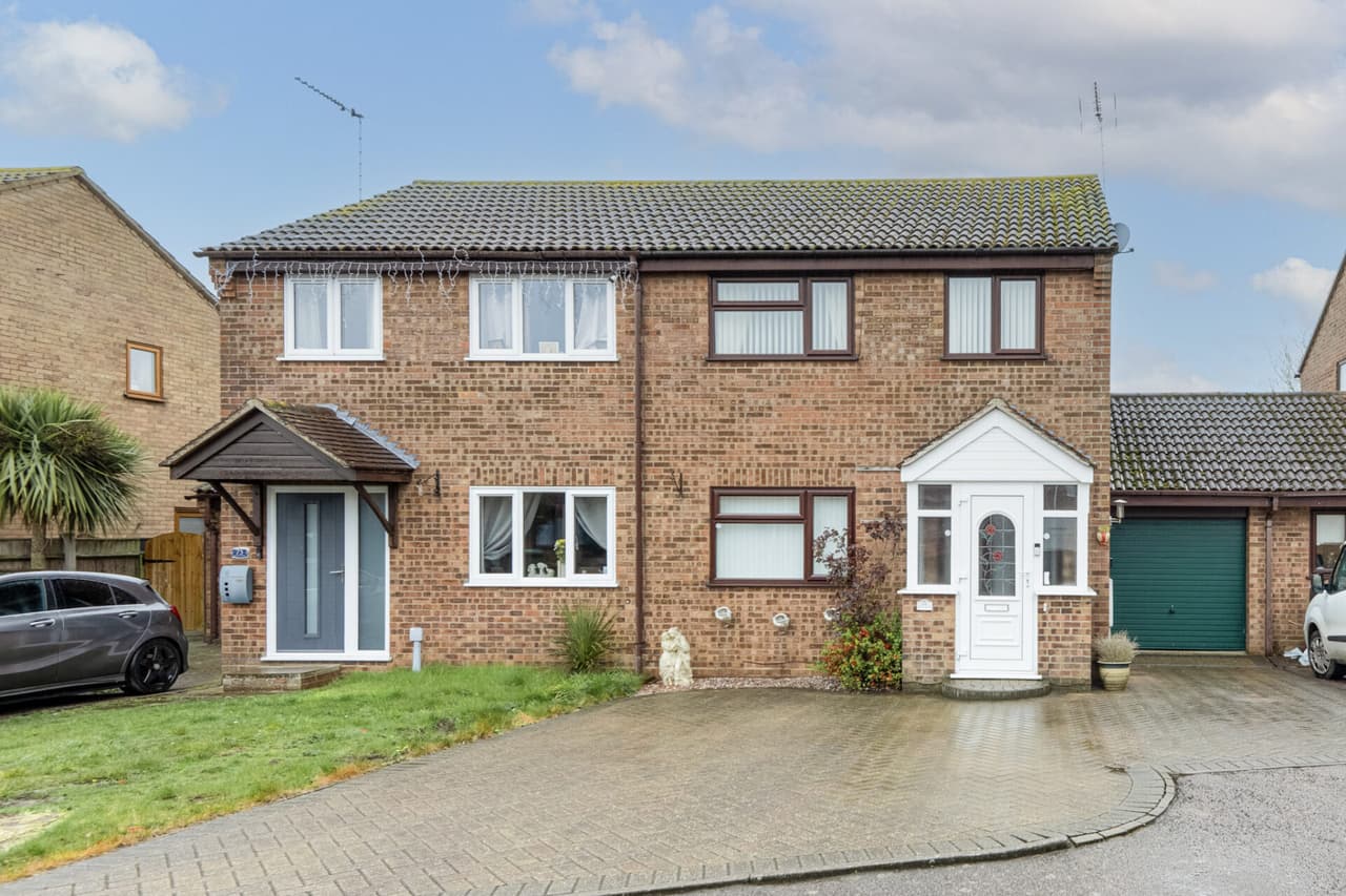 Potters Drive, Hopton