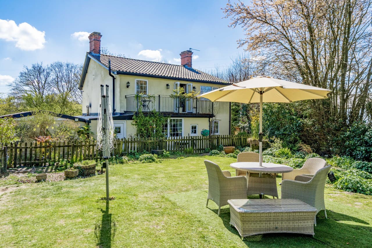 Fox Road, Framingham Pigot