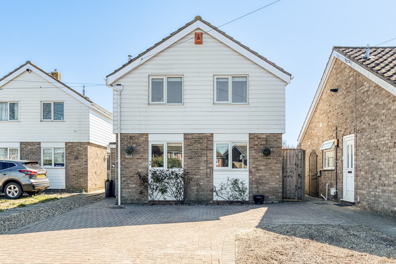 Rectory Road, Dickleburgh