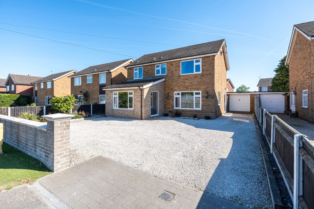Holt Road, Horsford