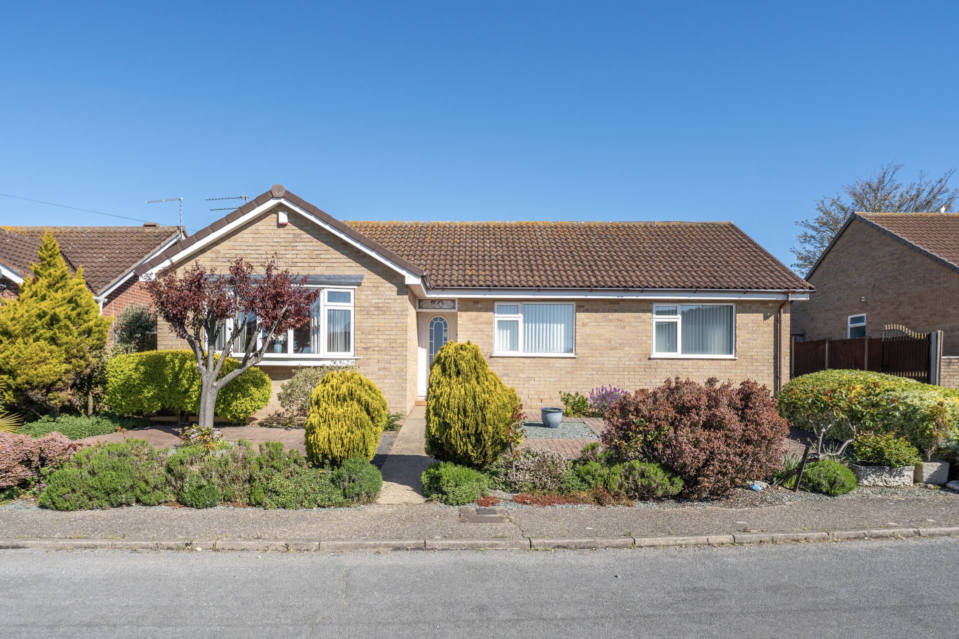 Flowerday Close, Hopton