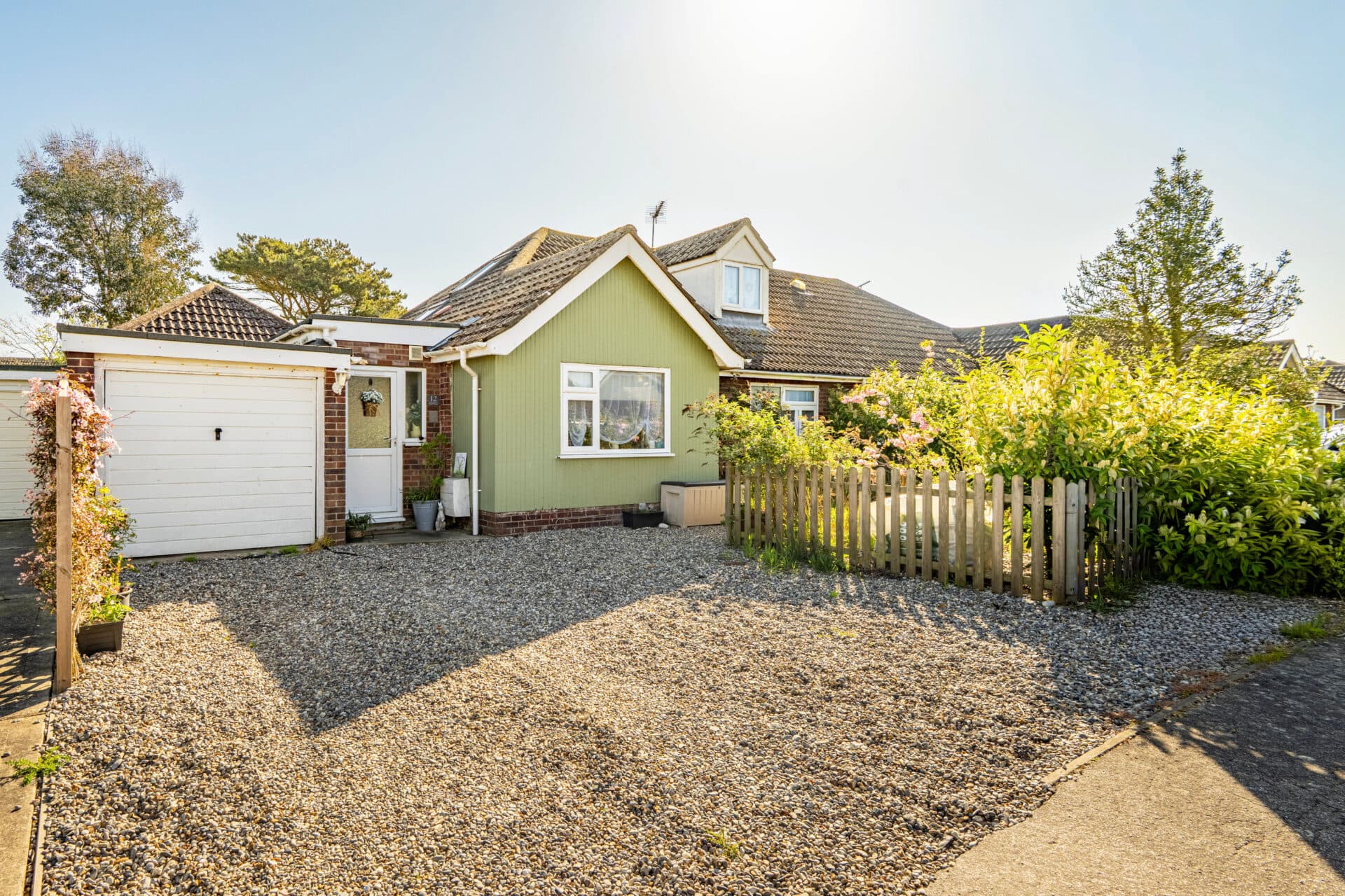 Manor Park Road, Corton